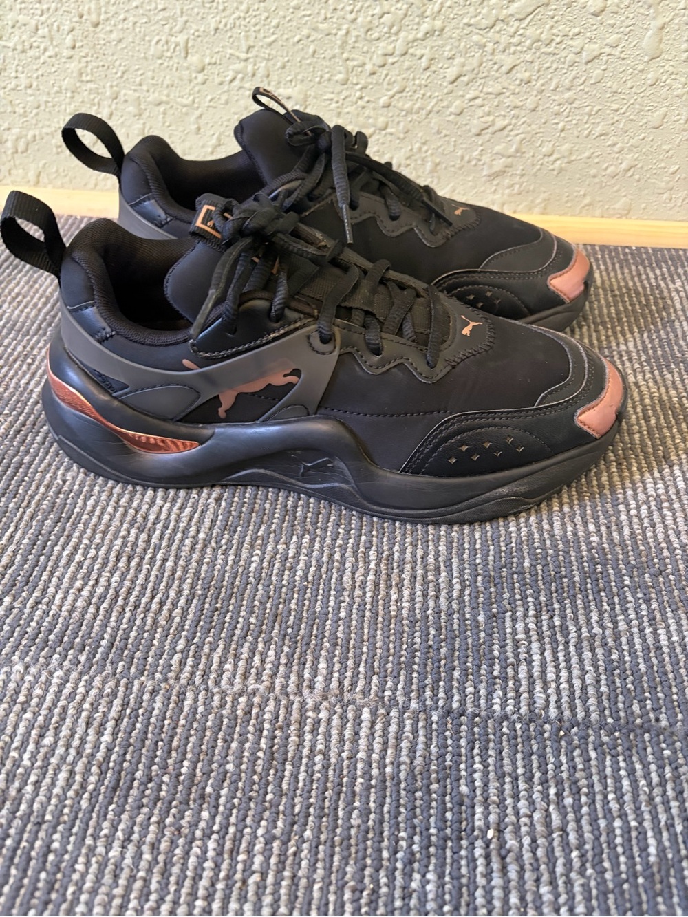 Puma Women’s Black Sneakers with Rose Gold Accents Size 7